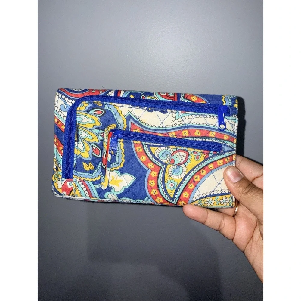 Vera Bradley Marina Paisley Wallet Passport Holder White Blue Multi Color L - Picture 2 of 5